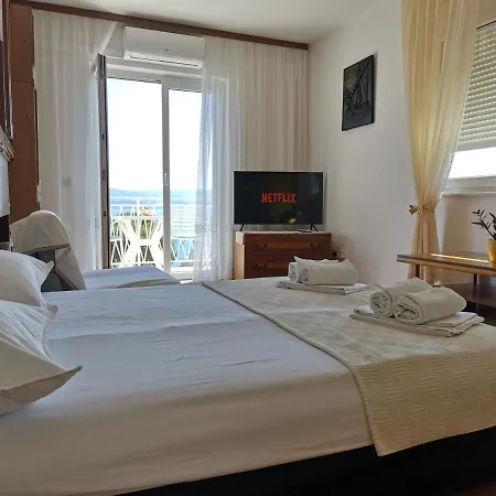 Zara Guest house Mimice