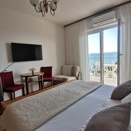 Guest house Zara 3*