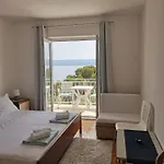 Zara 3*