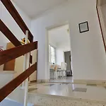 Zara Pensjonat Mimice